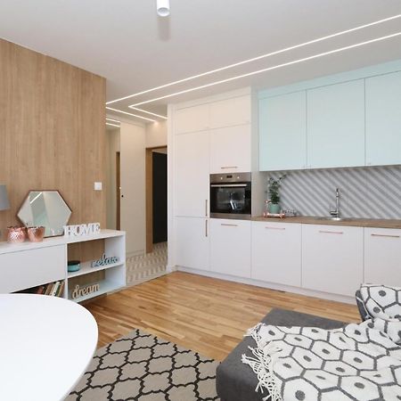 Romaszewskiego Zoliborz Bedroom Pokoj Metro Warszawa Eksteriør bilde