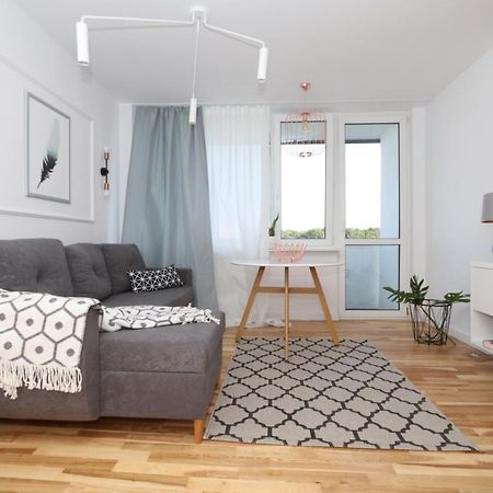 Romaszewskiego Zoliborz Bedroom Pokoj Metro Warszawa Eksteriør bilde