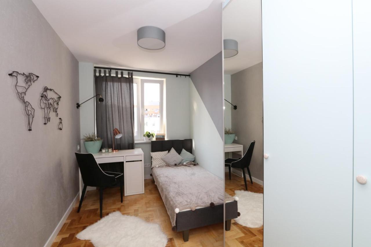 Romaszewskiego Zoliborz Bedroom Pokoj Metro Warszawa Eksteriør bilde